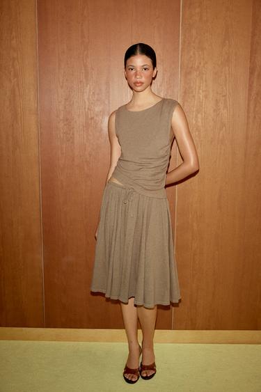 Zara {名称} - {颜色} - 0 图片