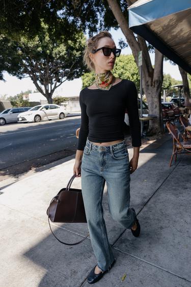 BOAT NECK T-SHIRT - Black by Zara