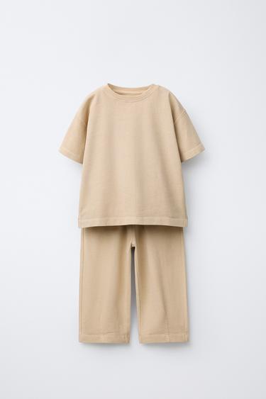 PLAIN T-SHIRT AND WIDE-LEG TROUSERS SET - Light brown by Zara