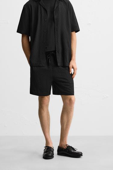 GEOMETRIC JACQUARD BERMUDA SHORTS - Black by Zara