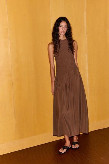 Zara {名称} - {颜色}