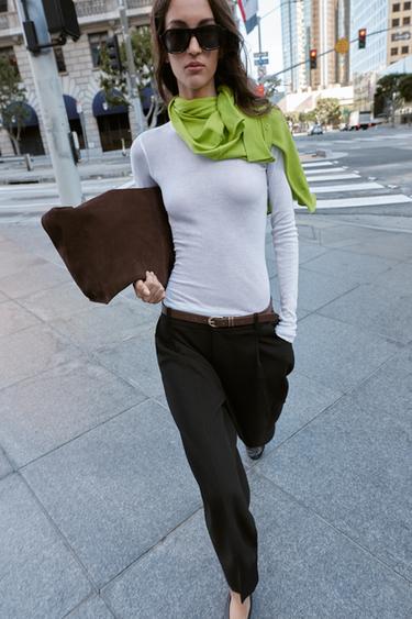 Zara {名称} - {颜色}