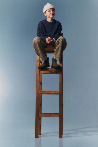 Zara {名称} - {颜色}