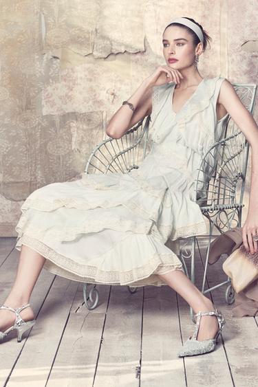 Zara {名称} - {颜色}