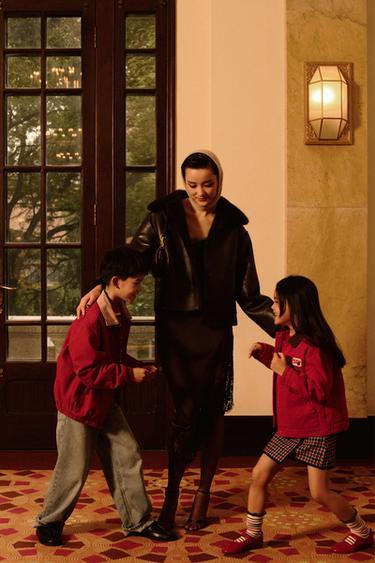 Zara {名称} - {颜色}