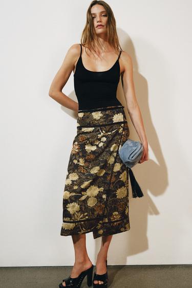 Zara {名称} - {颜色} - 0 图片