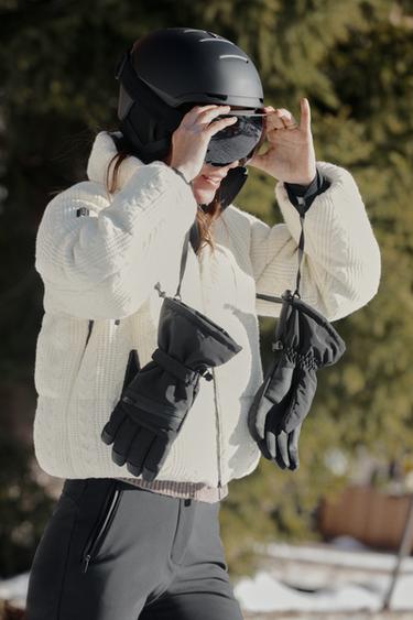 Zara {名称} - {颜色}