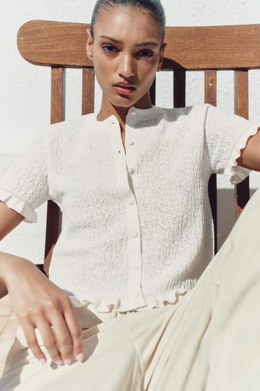 TEXTURED KNIT CARDIGAN WITH RUFFLES - Ecru by Zara