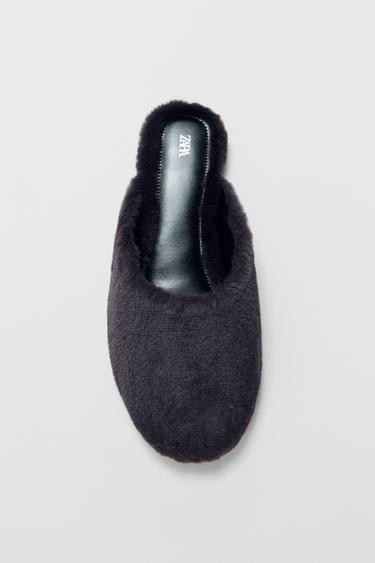 FAUX FUR MULES - Purple by Zara