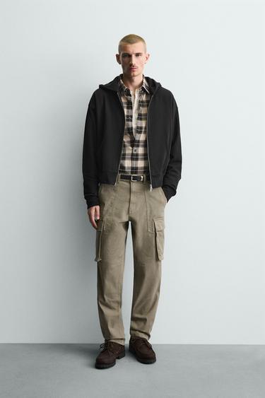 RELAXED FIT CARGO TROUSERS - Light khaki by Zara