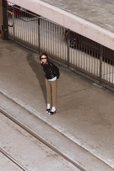 Zara {名称} - {颜色}