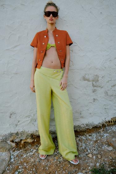 SHORT SLEEVE TOP WITH BUTTONS - Terracotta by Zara