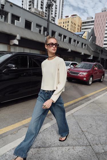 CROP TOP WITH VOLUMINOUS SLEEVES - Ecru by Zara