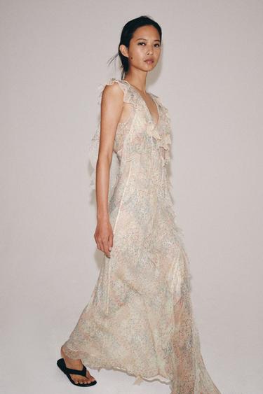 Zara {名称} - {颜色}