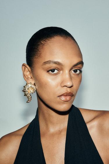 BEJEWELLED CONCH SHELL EARRINGS - Golden by Zara