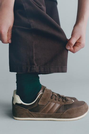 BAREFOOT TRAINERS - Brown by Zara