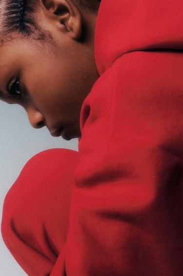 Zara {名称} - {颜色}