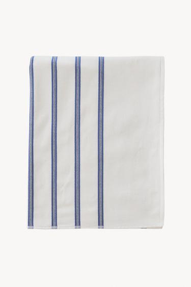 BEACH TOWEL WITH THIN STRIPES - Mid-blue by Zara