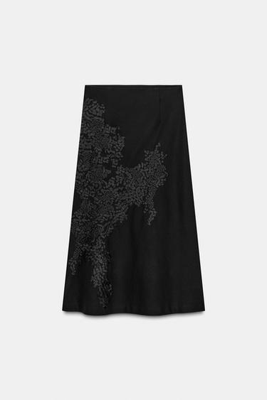 Zara {名称} - {颜色}