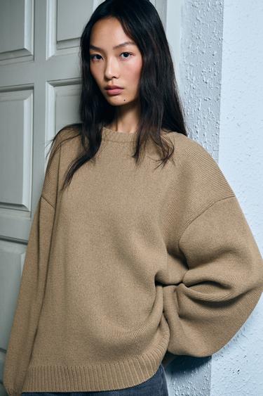 OVERSIZED KNIT SWEATER - Light beige by Zara