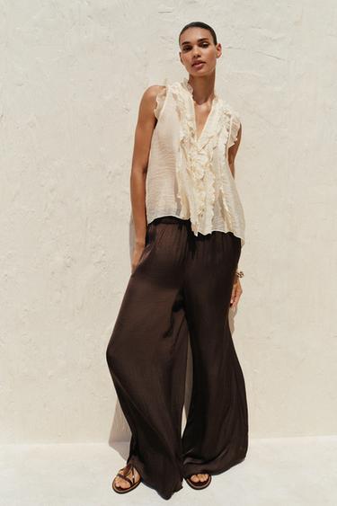 SEMI-SHEER RUFFLED TOP - Vanilla by Zara