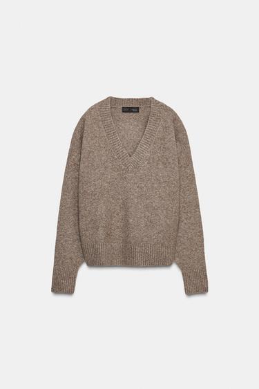 SOFT KNIT V-NECK JUMPER - Mink marl by Zara