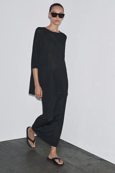 OVERSIZED PLAIN KNIT TOP - Black by Zara