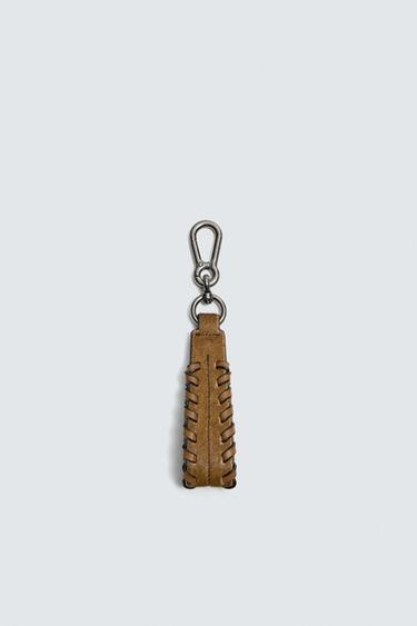 LEATHER KEY RING - Brown by Zara