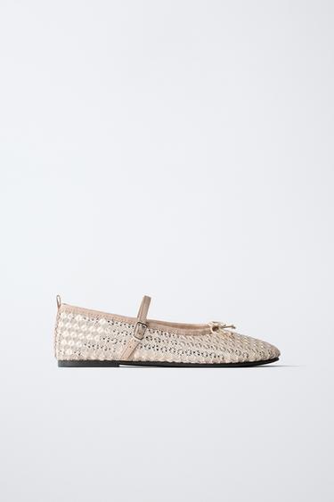 Zara {名称} - {颜色} - 0 图片