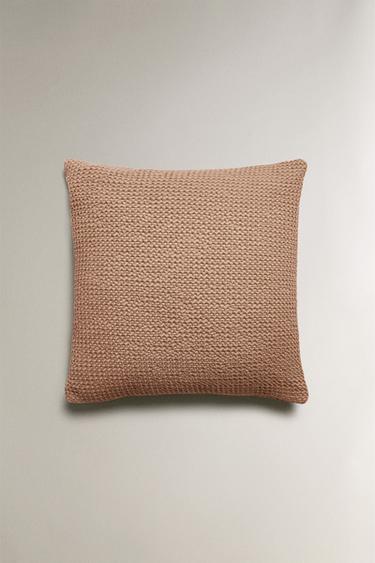 WAFFLE-KNIT CUSHION COVER - Chalk pink by Zara