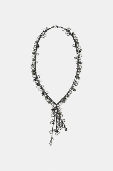 Zara {名称} - {颜色}