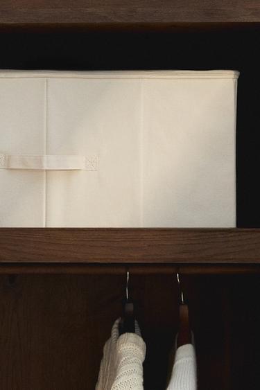 SQUARE STORAGE BOX WITH LID - Light beige by Zara