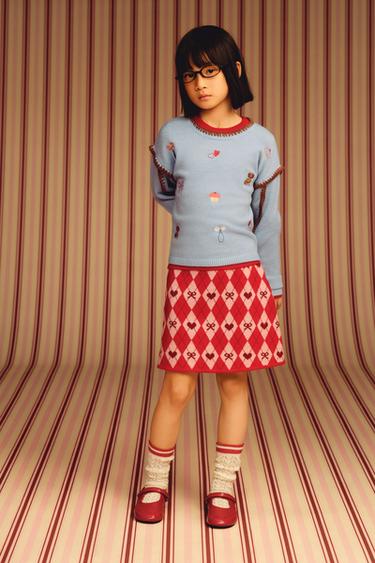 Zara {名称} - {颜色}