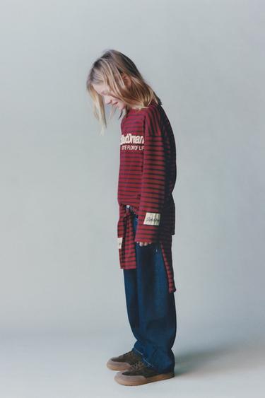 STRIPED TEXT T-SHIRT - Dark red by Zara