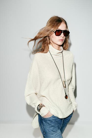 KNIT CAPE JUMPER - Ecru by Zara