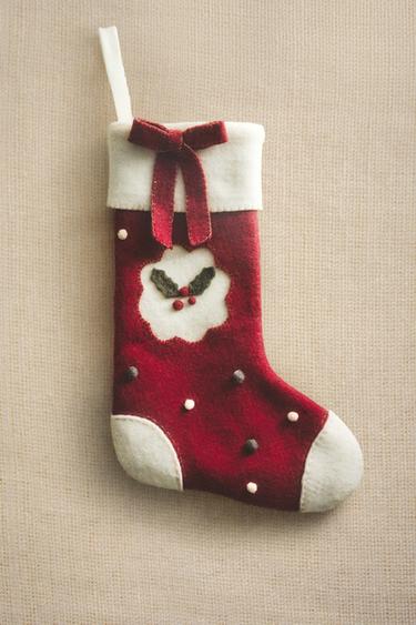 FELT CHRISTMAS STOCKING DECORATION - Red by Zara