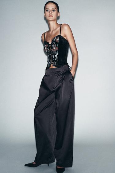 EMBROIDERED VELVET CORSET - Black by Zara