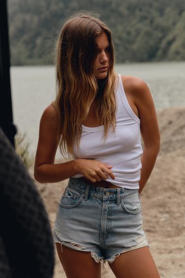 Zara {名称} - {颜色}