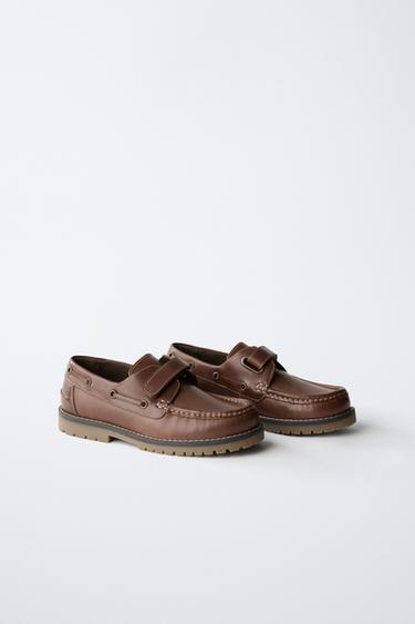 LEATHER BOAT SHOES - Brown by Zara
