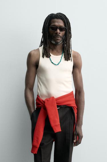 Zara {名称} - {颜色}