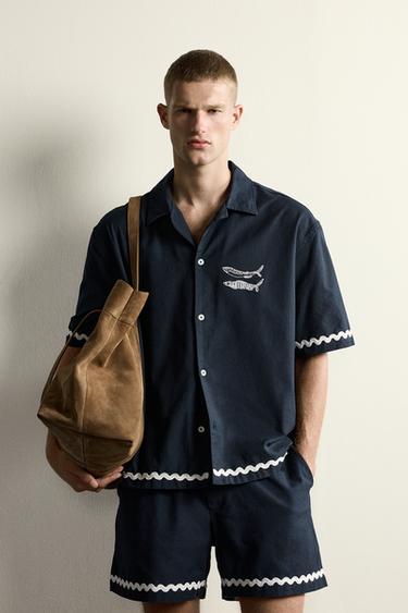 RELAXED FIT FISH EMBROIDERY SHIRT - Navy blue by Zara