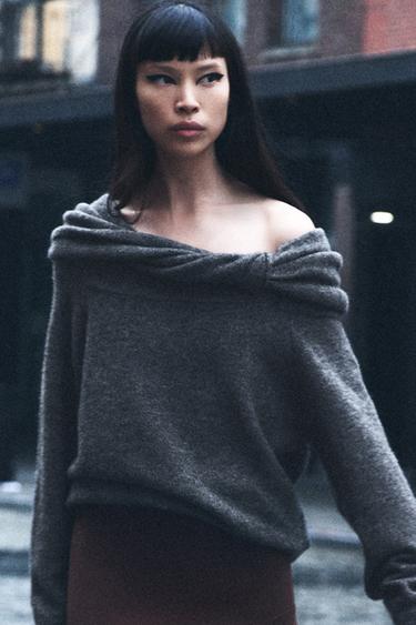OFF-THE-SHOULDER KNIT SWEATER - Grey marl by Zara
