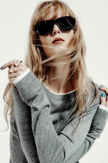 Zara {名称} - {颜色}