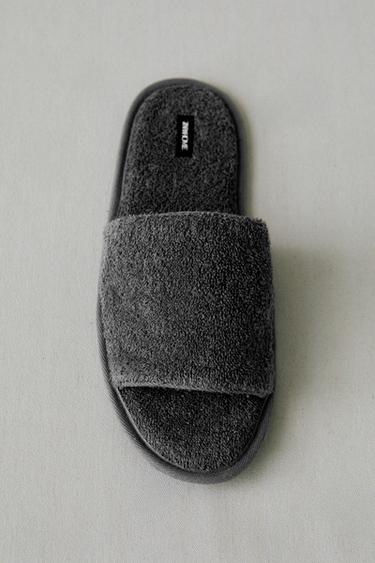 OPEN TERRY BATHROOM SLIPPERS - Dark Grey by Zara