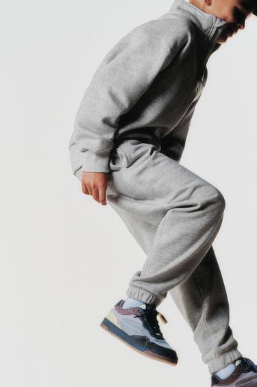 SWEATSHIRT AND JOGGER TROUSERS SET - Grey by Zara