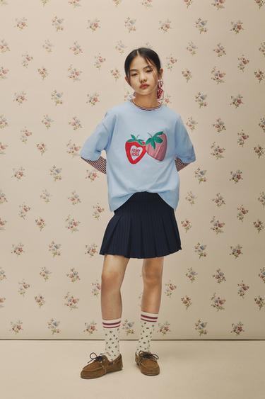 STRAWBERRY PATCH T-SHIRT - Light blue by Zara