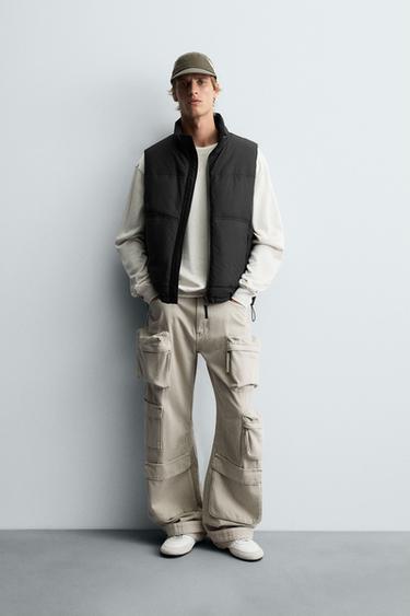 RUBBERISED PUFFER GILET - Black by Zara