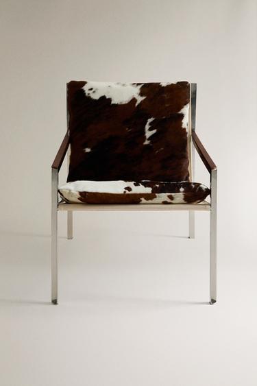 LEATHER ACCENT CHAIR - Beige-brown by Zara