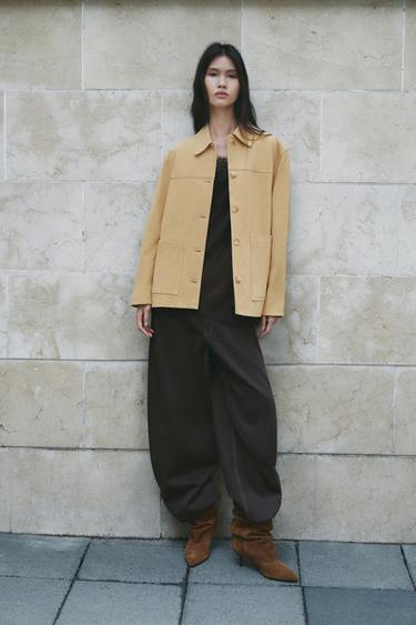 TRF CURVE HIGH-WAIST JEANS - Chocolate by Zara
