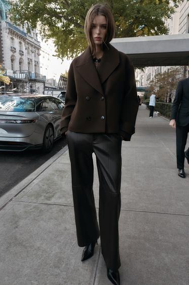 Zara {名称} - {颜色}